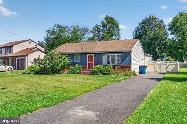 43 ABINGTON AVE, Marlton, NJ 08053
