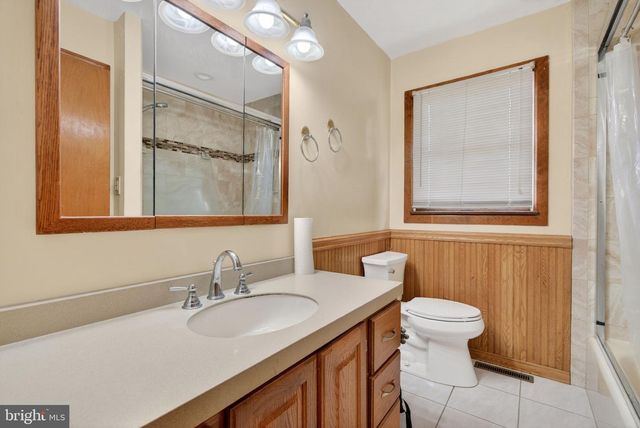 43 ABINGTON AVE, Marlton, NJ 08053