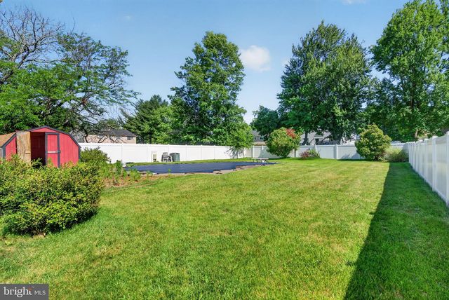 43 ABINGTON AVE, Marlton, NJ 08053