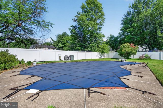 43 ABINGTON AVE, Marlton, NJ 08053