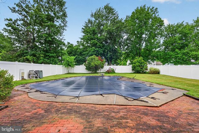 43 ABINGTON AVE, Marlton, NJ 08053