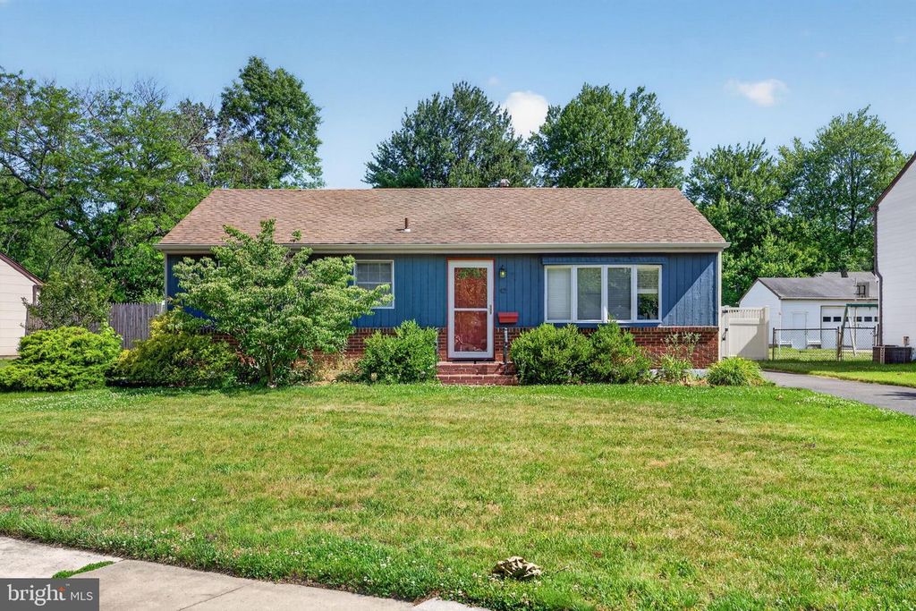 43 ABINGTON AVE, Marlton, NJ 08053