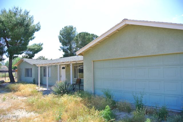 42435 45th Street, Lancaster, CA 93536