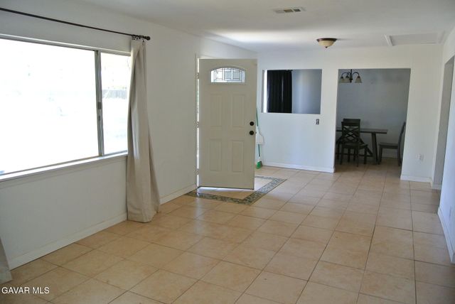 42435 45th Street, Lancaster, CA 93536