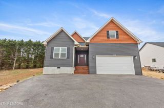 1518 Broad River Lane, Sevierville, TN 37876
