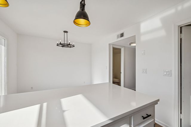 313 Huntington Ridge Dr, Nashville, TN 37211