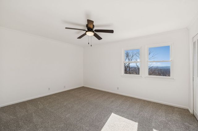 313 Huntington Ridge Dr, Nashville, TN 37211