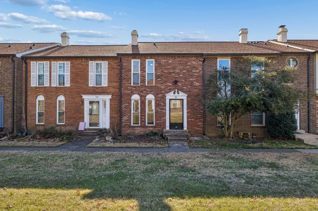 313 Huntington Ridge Dr, Nashville, TN 37211