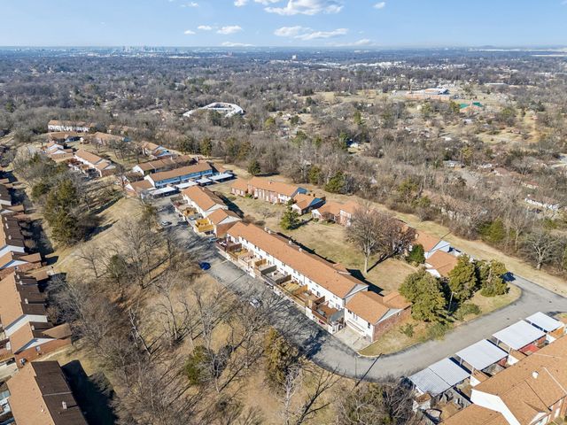 313 Huntington Ridge Dr, Nashville, TN 37211