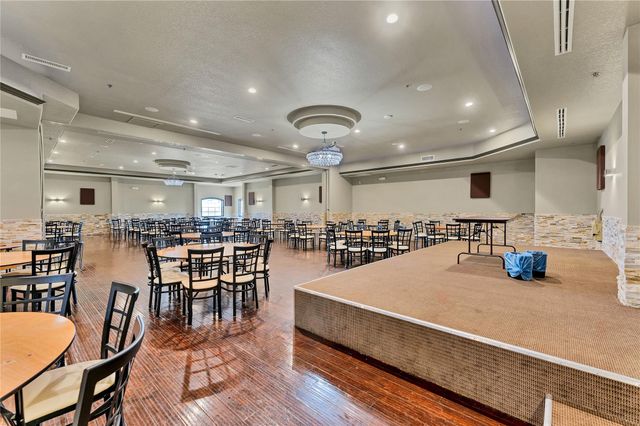 216 Middlebuster RD, Gonzales, TX 78629