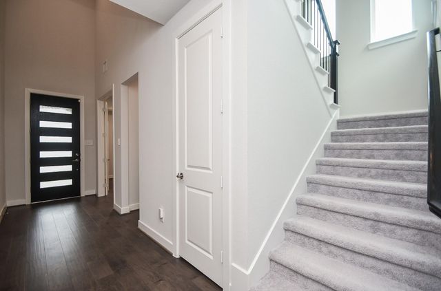 9242 Dearborn Knoll Drive, Cypress, TX 77433