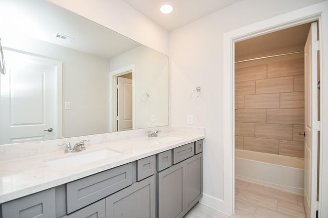 9242 Dearborn Knoll Drive, Cypress, TX 77433