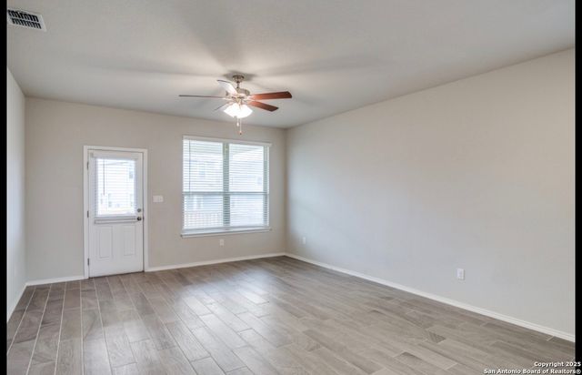 272 kinsley, New Braunfels, TX 78130