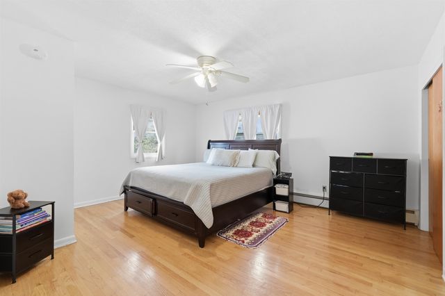 890 Essex Road, Williston, VT 05495