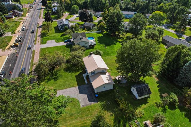 890 Essex Road, Williston, VT 05495