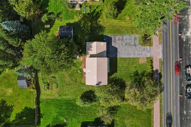 890 Essex Road, Williston, VT 05495