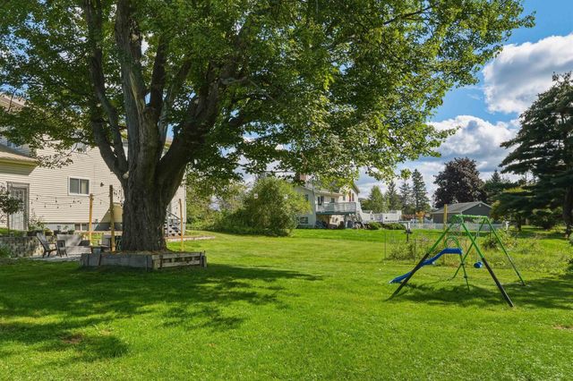 890 Essex Road, Williston, VT 05495
