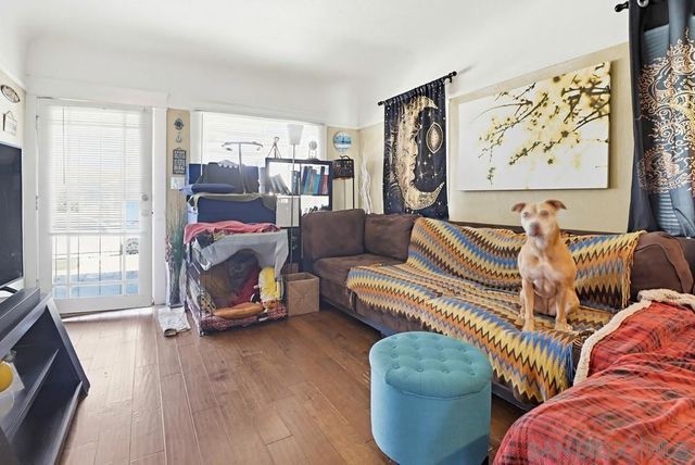 4564 32nd, San Diego, CA 92116