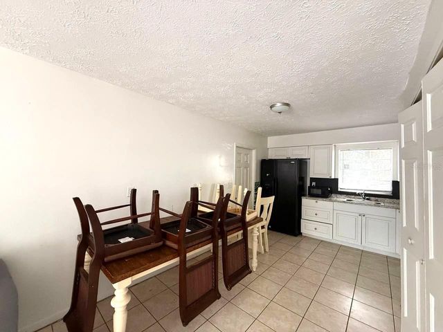 8505 N TAMPA STREET A, Tampa, FL 33604