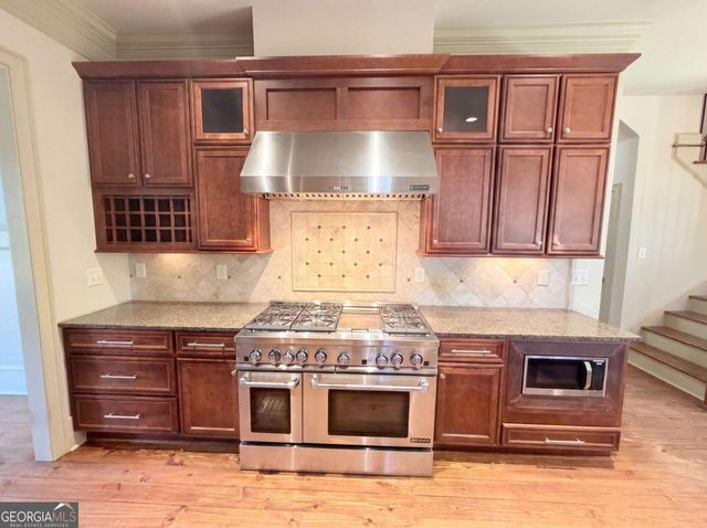 2036 Westwood Circle SE, Smyrna, GA 30080