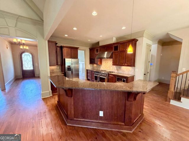 2036 Westwood Circle SE, Smyrna, GA 30080