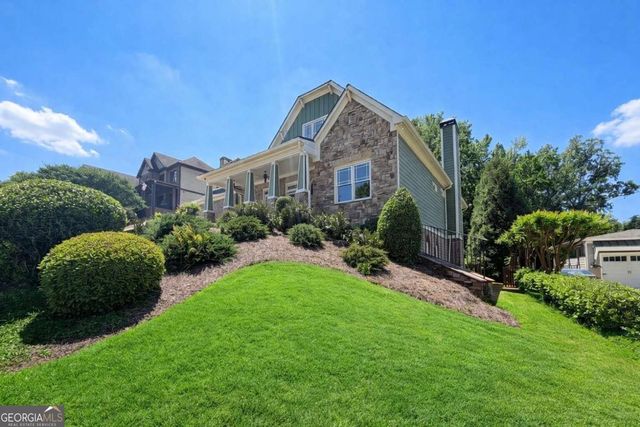 2036 Westwood Circle SE, Smyrna, GA 30080