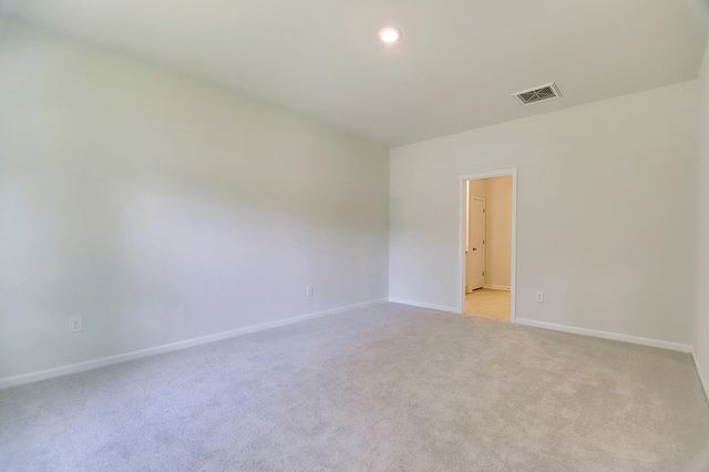 610 Winter Wren Way, Moncks Corner, SC 29461