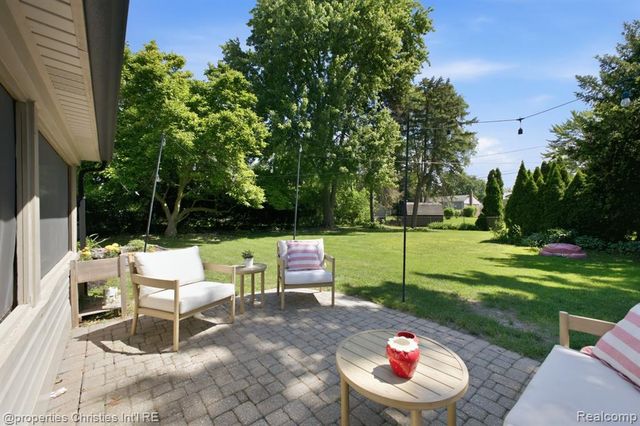 2805 Pinto Drive, Commerce Twp, MI 48382