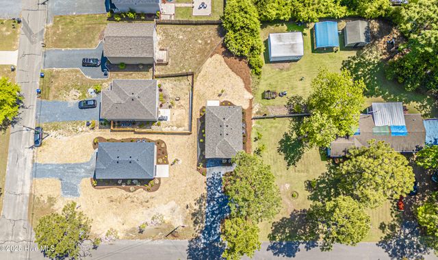 513 S Henley Street, Southern Pines, NC 28387