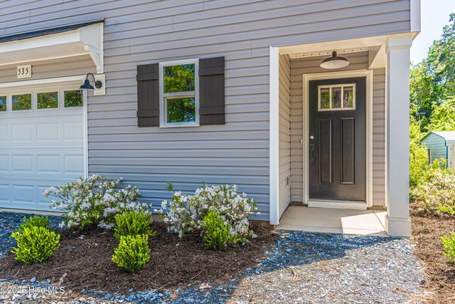 513 S Henley Street, Southern Pines, NC 28387