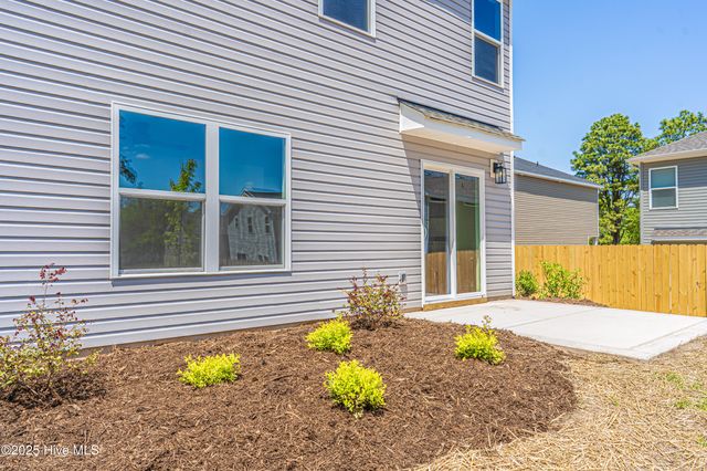 513 S Henley Street, Southern Pines, NC 28387