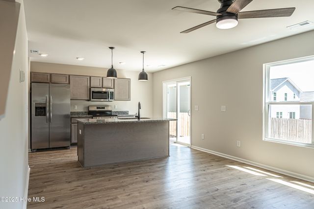 513 S Henley Street, Southern Pines, NC 28387