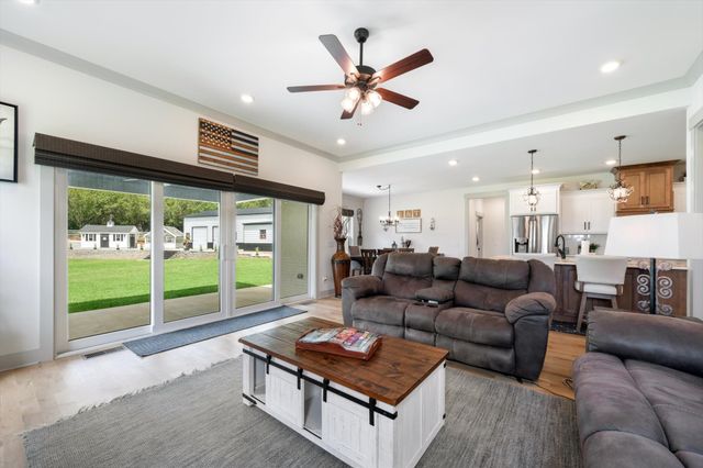 4676 Mount Zion Rd, Springfield, TN 37172