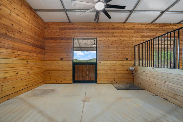 4676 Mount Zion Rd, Springfield, TN 37172
