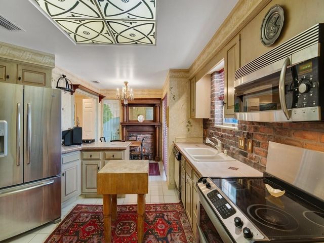 5690 Highway A1a 203N, Vero Beach, FL 32963