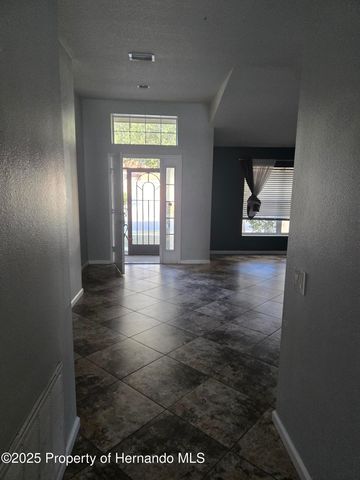 14392 Wake Robin Drive, Brooksville, FL 34604