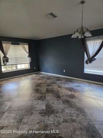 14392 Wake Robin Drive, Brooksville, FL 34604