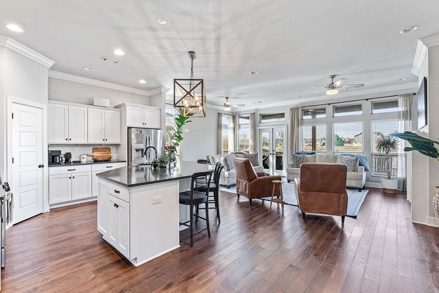 2706 SW Nottingham Avenue, Bentonville, AR 72713