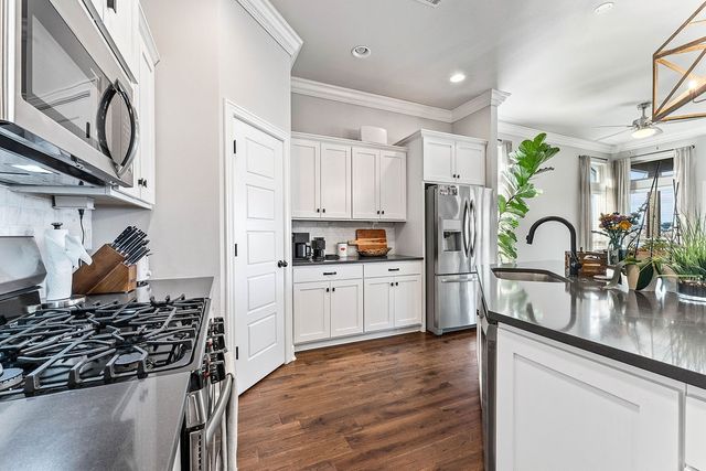 2706 SW Nottingham Avenue, Bentonville, AR 72713