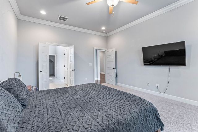 2706 SW Nottingham Avenue, Bentonville, AR 72713