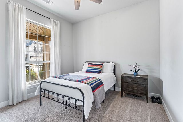 2706 SW Nottingham Avenue, Bentonville, AR 72713