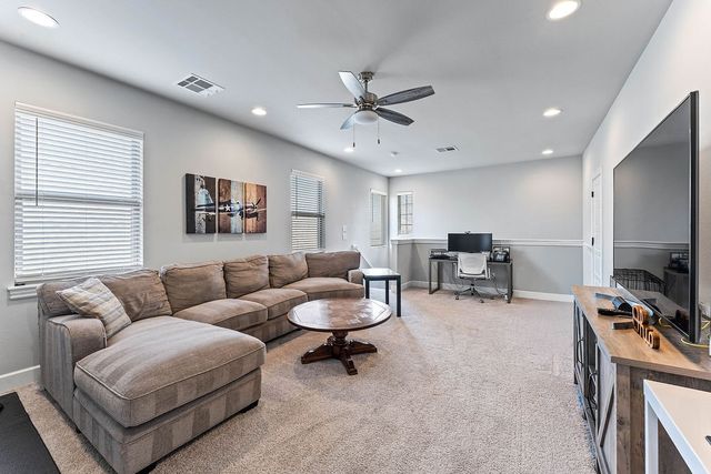 2706 SW Nottingham Avenue, Bentonville, AR 72713