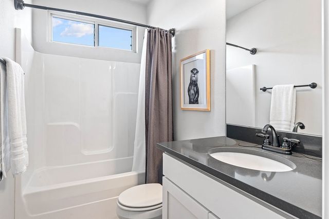 2706 SW Nottingham Avenue, Bentonville, AR 72713