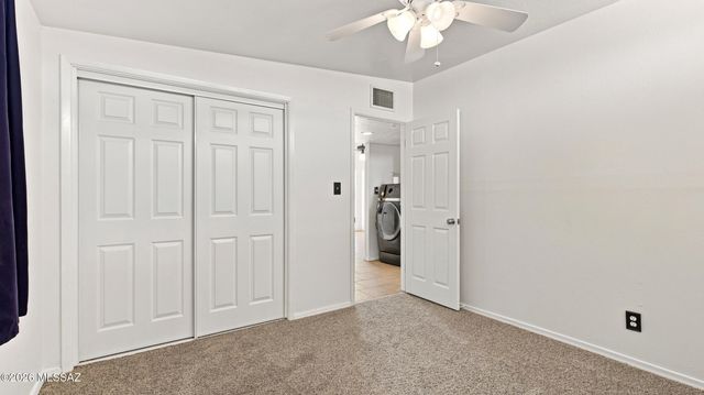 6735 E Montecito Drive, Tucson, AZ 85710