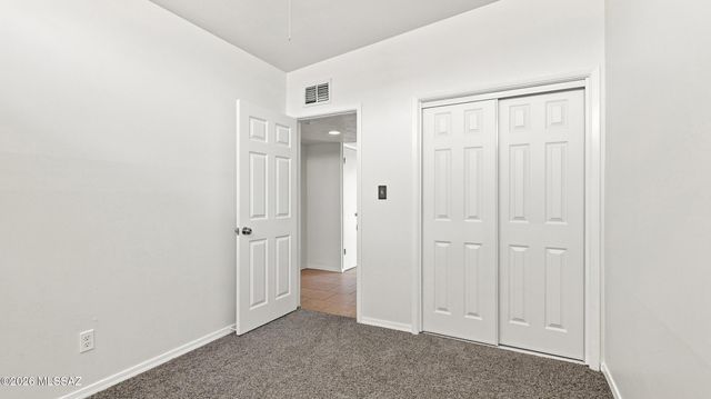 6735 E Montecito Drive, Tucson, AZ 85710