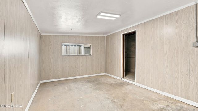 6735 E Montecito Drive, Tucson, AZ 85710