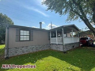 3023 Bryan Rd 9, Kodak, TN 37764
