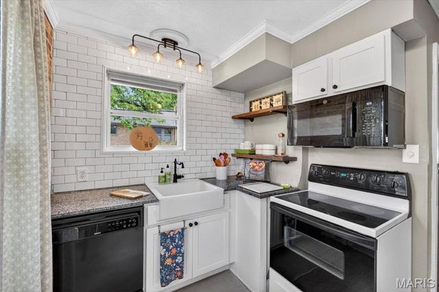 7530 Ahern Avenue, St Louis, MO 63130