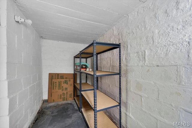 7530 Ahern Avenue, St Louis, MO 63130