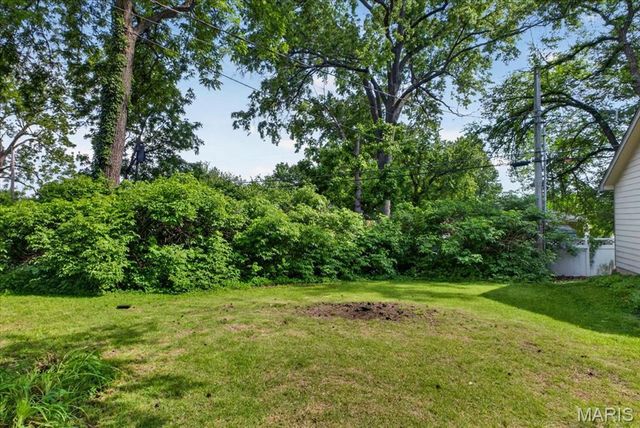 7530 Ahern Avenue, St Louis, MO 63130